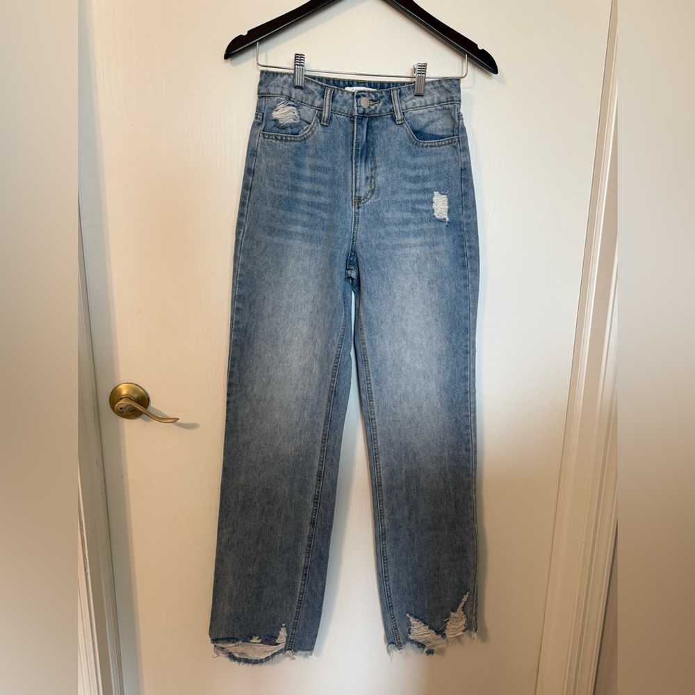 Boutique Style Emory Park Distressed High Rise Straight Leg Jeans Size S